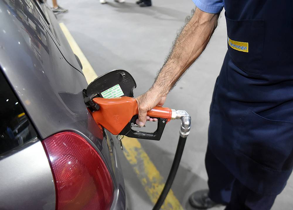 Além da conclusão do Comperj, a diretora-geral da ANP destacou que o Brasil precisa de outras medidas para atingir a autossuficiência de combustíveis, como a operação máxima da primeira unidade de refino da Refinaria do Nordeste e a da segunda unidade