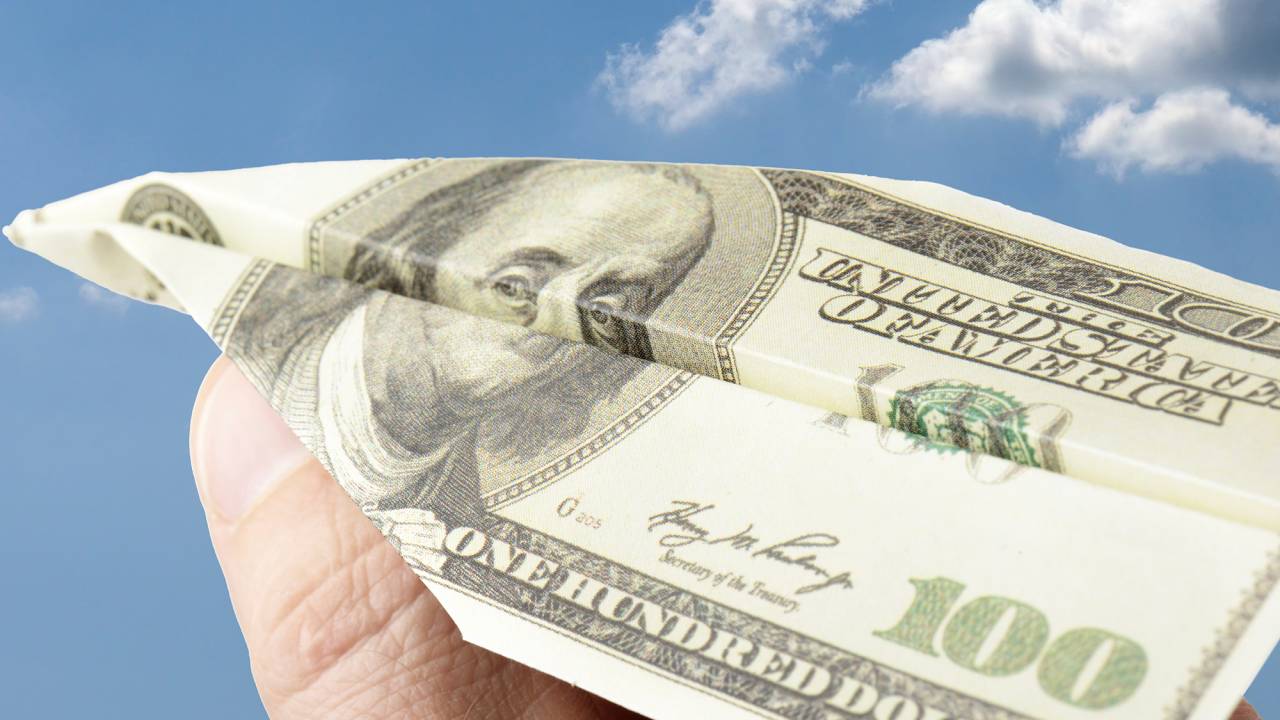 Dólar voando