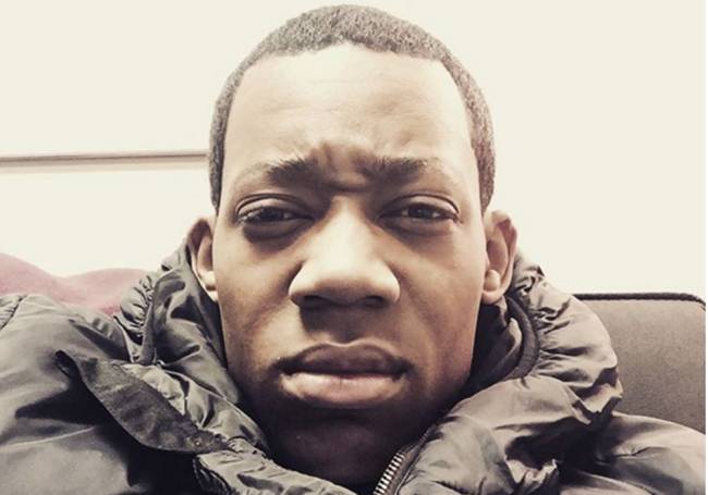 O ator Tyler James Williams, o Chris de Todo Mundo Odeia o Chris