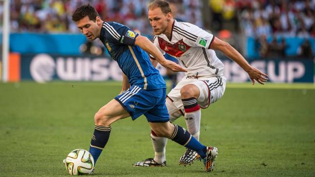 Lance no jogo entre Alemanha e Argentina na final da Copa no Maracanã, no Rio