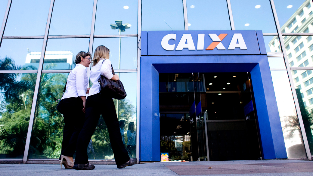 Caixa fechou 2014 com uma carteira ampliada de financiamentos de R$ 605 bilhões, alta anual de 22,4%