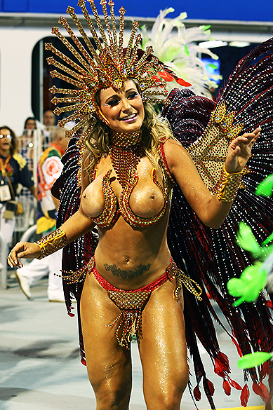 A modelo Andressa Urach, diva de bateria da Leandro de Itaquera A modelo Andressa Urach, diva de bateria da Leandro de Itaquera