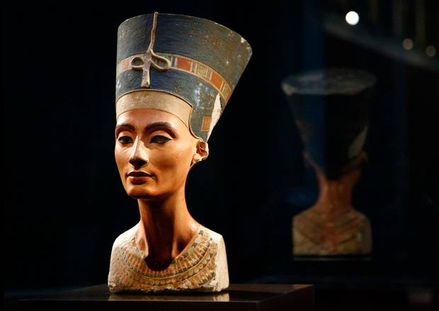 Famoso arqueólogo disse que está perto de localizar tumba de Nefertiti