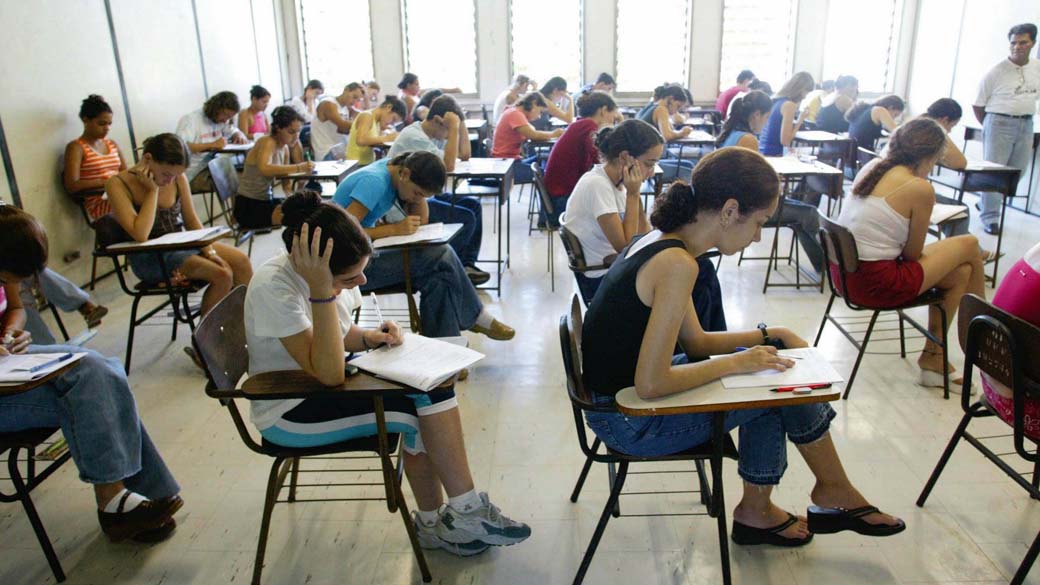 Universidades públicas: vestibular na mira do deputado Aguinaldo Ribeiro (PP-PB)