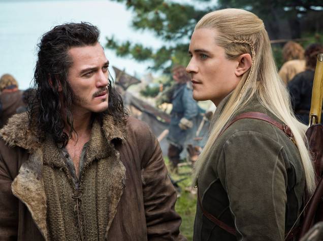 Bard (Luke Evans) e Legolas (Orlando Bloom) em cena do filme O Hobbit: A Batalha dos Cinco Exércitos Bard (Luke Evans) e Legolas (Orlando Bloom) em cena do filme O Hobbit: A Batalha dos Cinco Exércitos