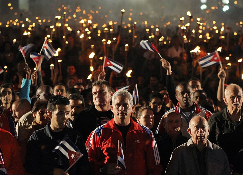 Cuba: Vice-presidente Miguel Díaz-Canel é cotado para suceder Raúl Castro.