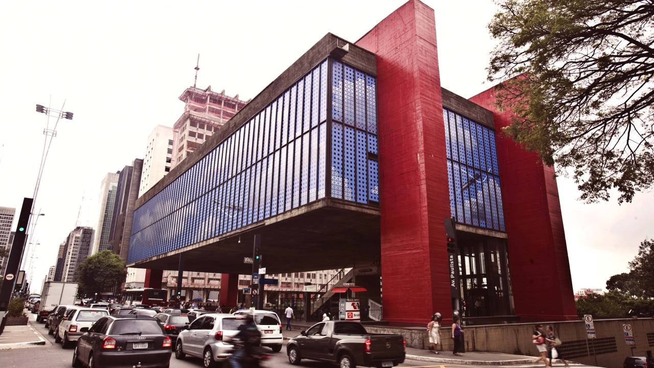 Fachada do MASP na Avenida Paulista, São Paulo/SP