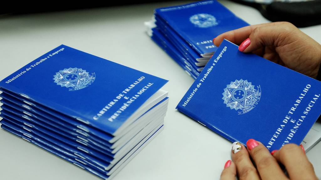 Vagas de trabalho em pequenas e médias empresas cresceram 42,6% neste ano