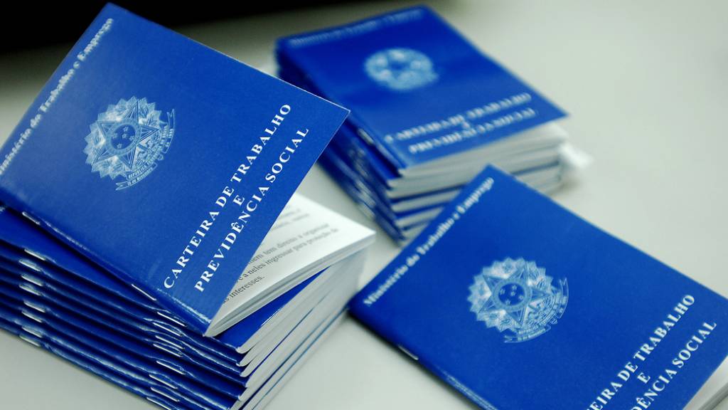 Pagamentos do abono salarial PIS/Pasep em agosto de 2025 serão feitos nesta sexta, 15: veja quem recebe