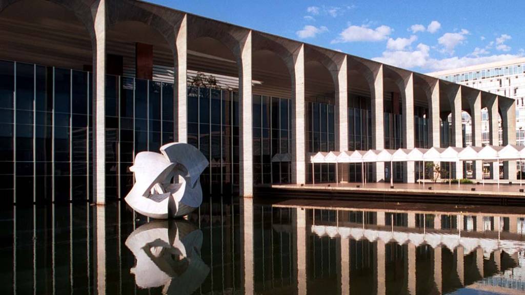 Por que o Itamaraty reprovou candidatos a bolsas do Instituto Rio Branco