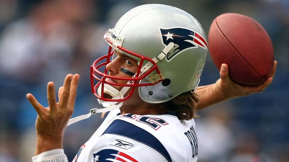 Tom Brady durante partida do "New England Patriots" contra o "San Diego Chargers" em 2010