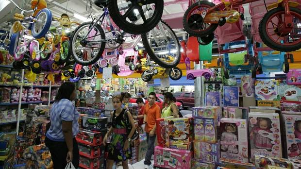 Comércio em alta: vendas com o Dia das Crianças devem movimentar 9,35 bilhões de reais no país
