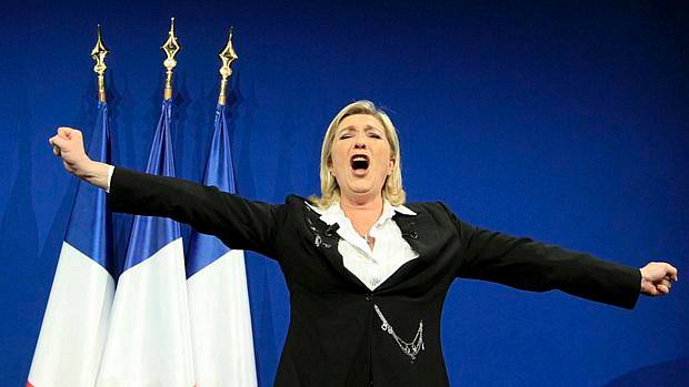 Extrema direita unida: Trump oferece apoio a Le Pen antes de manifestação
