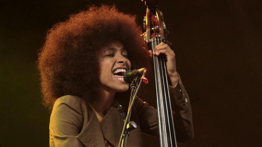 O show de Milton Nascimento e Esperanza Spalding no palco Sunset, no segundo dia do Rock in Rio, em 24/09/2011