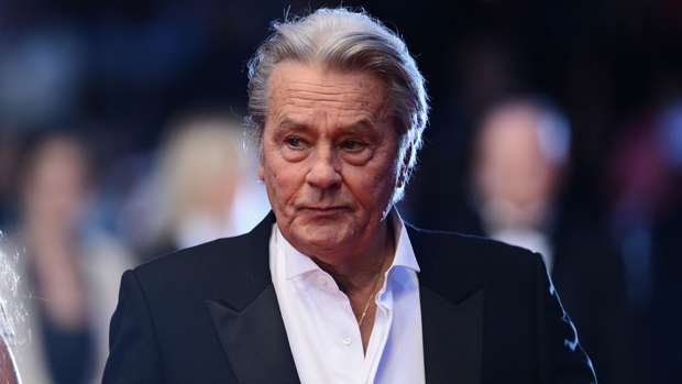 Justiça francesa ordena tutela reforçada de Alain Delon, galã dos anos 60