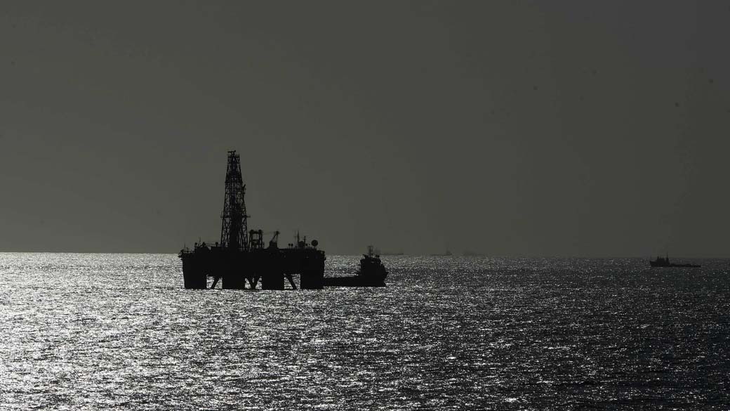 Plataforma da Petrobras na Bacia de Campos, Rio de Janeiro