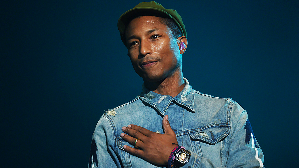 Apresentação do cantor Pharrell Williams, no segundo dia do Festival Lollapalooza 2015, no Autódromo de Interlagos, em São Paulo