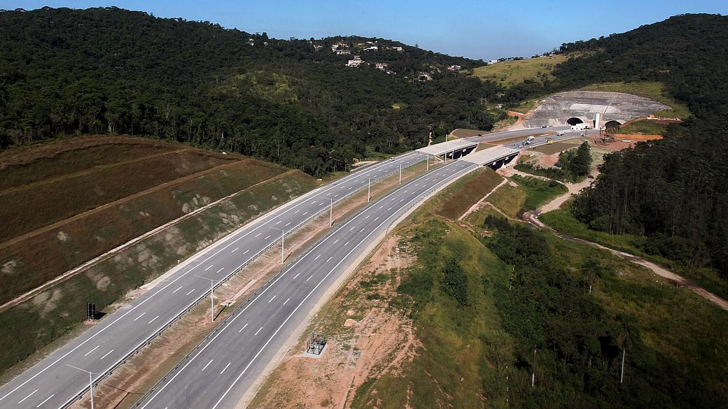 Trecho Leste do Rodoanel, inaugurado incompleto