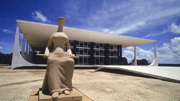 Instituto quer integrar ação no STF contra multas em acordos da Lava-Jato