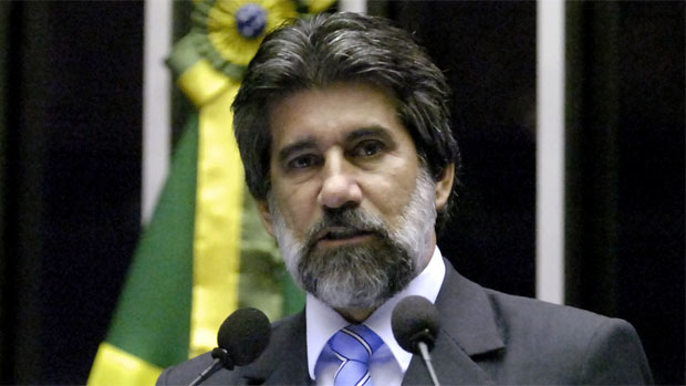 O senador Valdir Raupp