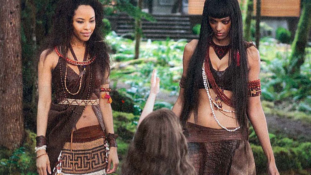 Zafrina (Judith Shekoni) e Senna (Tracey Heggins) são as vampiras brasileiras de 'Crepúsculo'