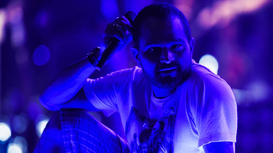 Luciano durante ensaio do DVD Flores em Vida, no Citibank Hall, em São Paulo