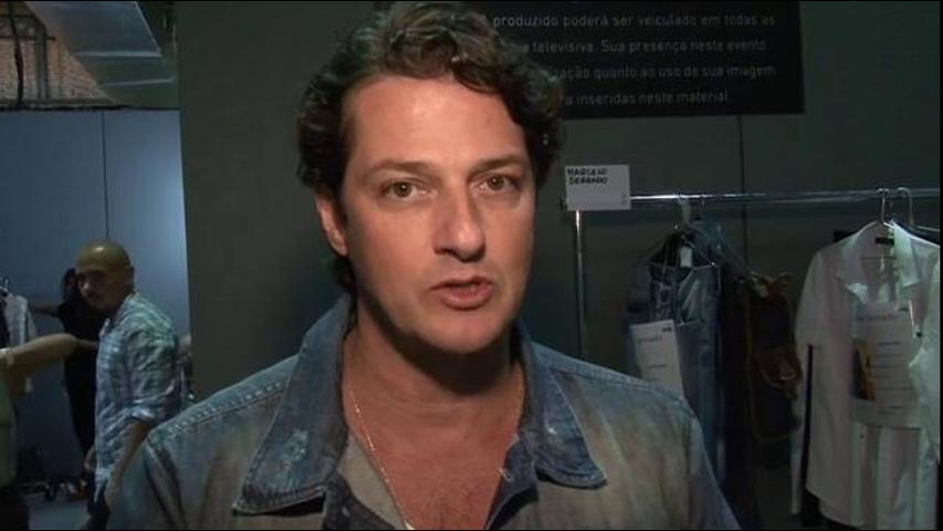 Marcelo Serrado desvenda o sucesso de seu personagem Crô