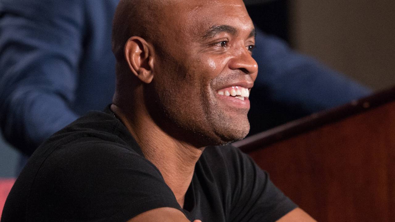 Anderson Silva durante coletiva para o UFC 200 em Las Vegas