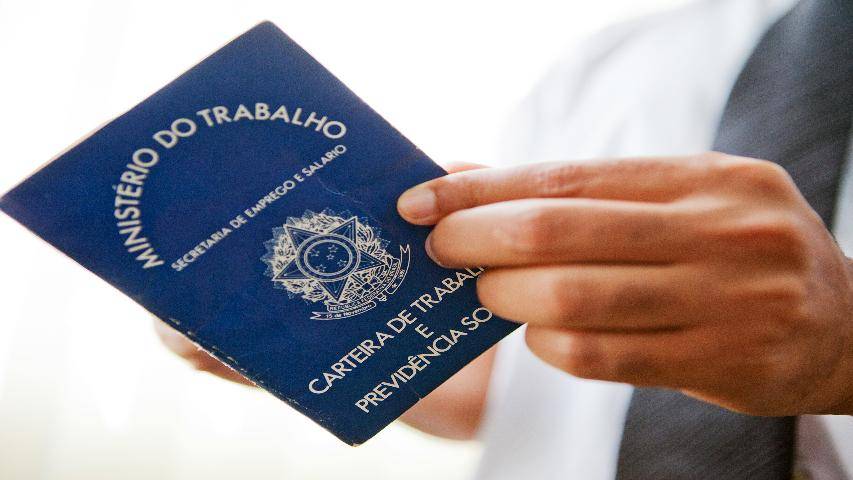 A escalada do desemprego no Brasil