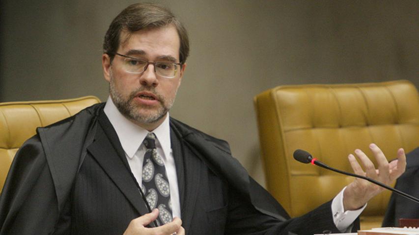 Decisão de Toffoli dá novo alento a presos
