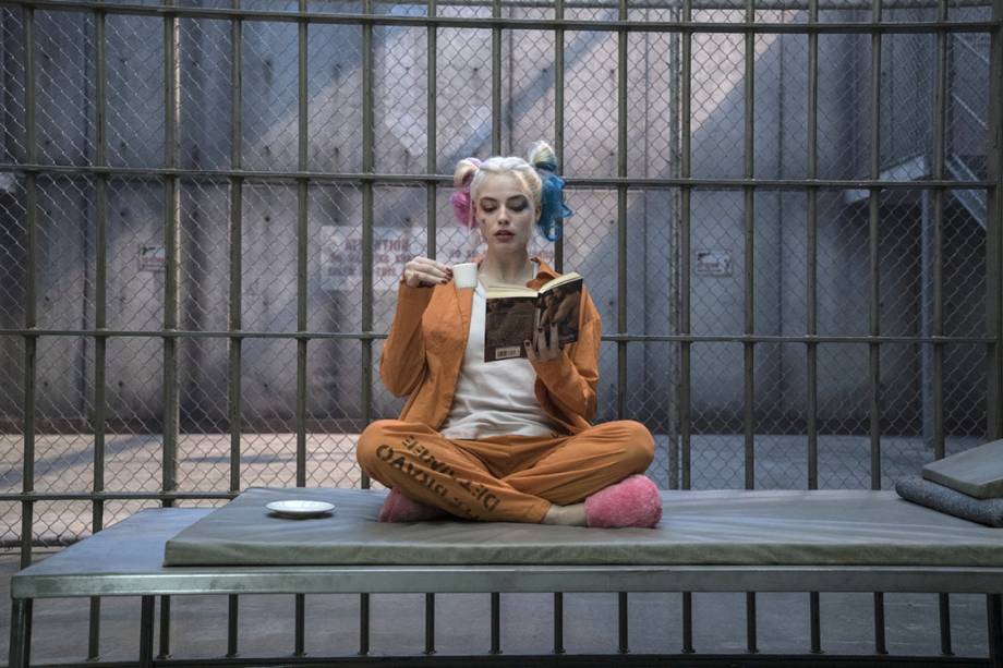 A atriz Margot Robbie em cena do filme 'Esquadrão Suicida'