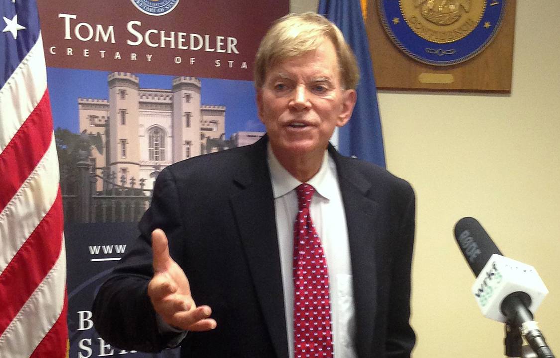 O ex-líder do movimento 'Ku Klux Klan', David Duke, concede entrevista à imprensa, em Baton Rouge, no estado da Louisiana, após declarar sua candidatura ao Senado americano - 22/07/2016
