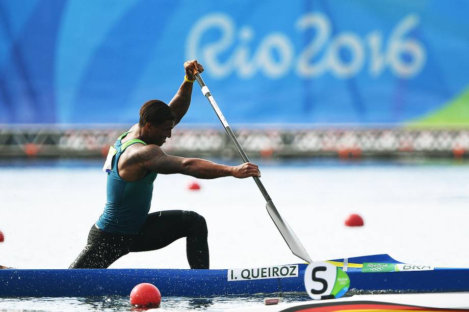 Canoísta brasileiro Isaquias Queiroz conquista a medalha de prata na canoagem - 16/08/2016