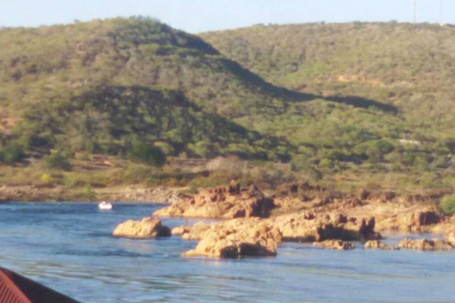 Ator Domingos Montagner desaparece após mergulho no Rio São Francisco em Canindé (SE)