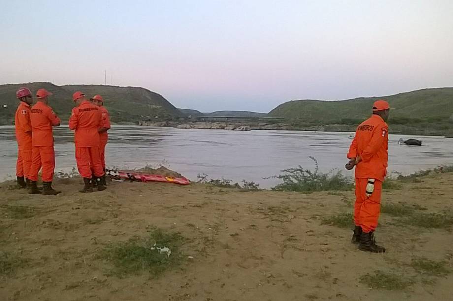 Ator Domingos Montagner desaparece após mergulho no Rio São Francisco em Canindé (SE)