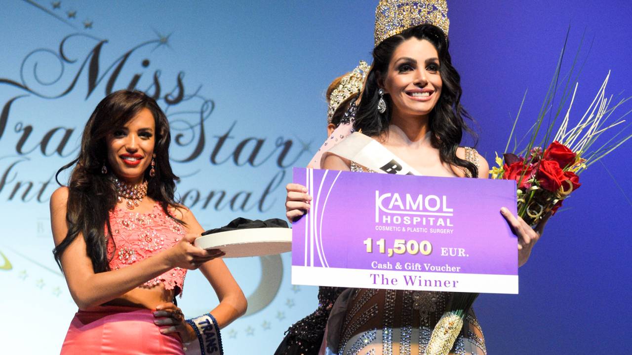 A transsexual Rafaela Manfrini vence o Miss Trans International 2016, em cerimônia realizada em Barcelona, na Espanha - 17/09/2016