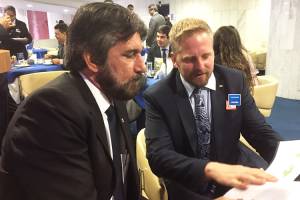 O senador Valdir Raupp (PMDB/RO) e o presidente de Liberland, Vít Jedlička