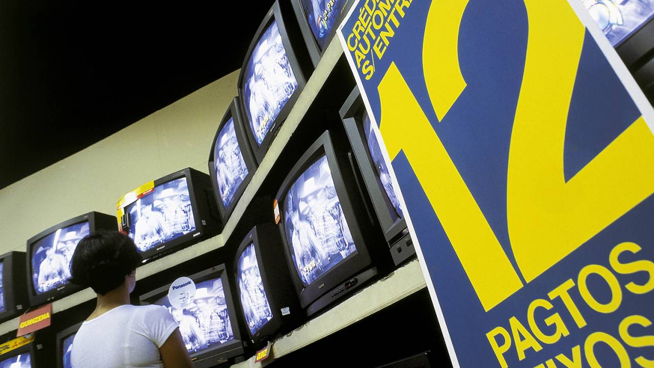 Televisores em promoção na Loja Mappin