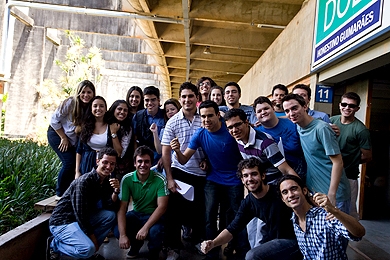 “Aliança pela Liberdade” toma posse no DCE da UnB: é a primeira chapa não-esquerdista a vencer a eleição na história da Universidade; até eu fui citado…