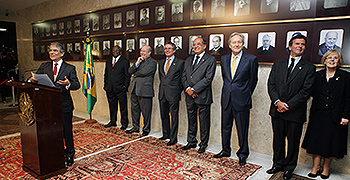 A justa homenagem do Supremo a Ayres Britto