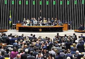 Deputados vibram