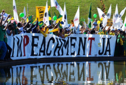 Ato em favor do impeachment promovido pelo Movimento Brasil Livre (Valter Campanaro/Agência Brasil)