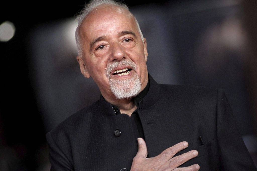 Netflix confirma adaptação de livro de Paulo Coelho; saiba os detalhes