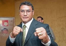 Popó e o estojo de maquiagem