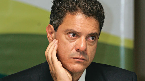 KEINY ANDRADE/AE