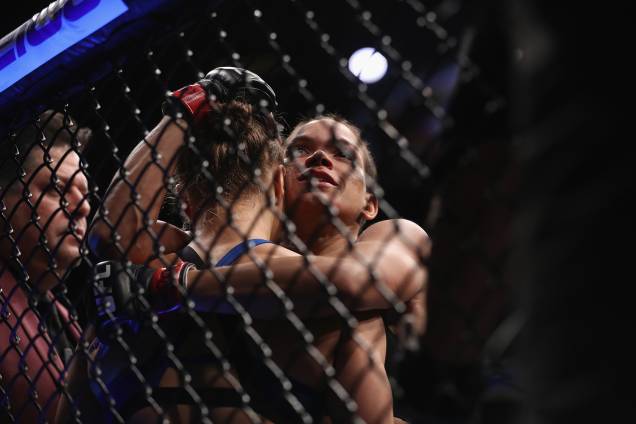 Lutadoras de MMA Amanda Nunes, brasileira, e americana Ronda Rousey se enfrentam em Las Vegas - 30/12/2016 Lutadoras de MMA Amanda Nunes, brasileira, e americana Ronda Rousey se enfrentam em Las Vegas - 30/12/2016