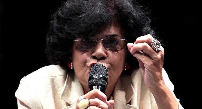 #SanatórioGeral: Filósofa de hospício