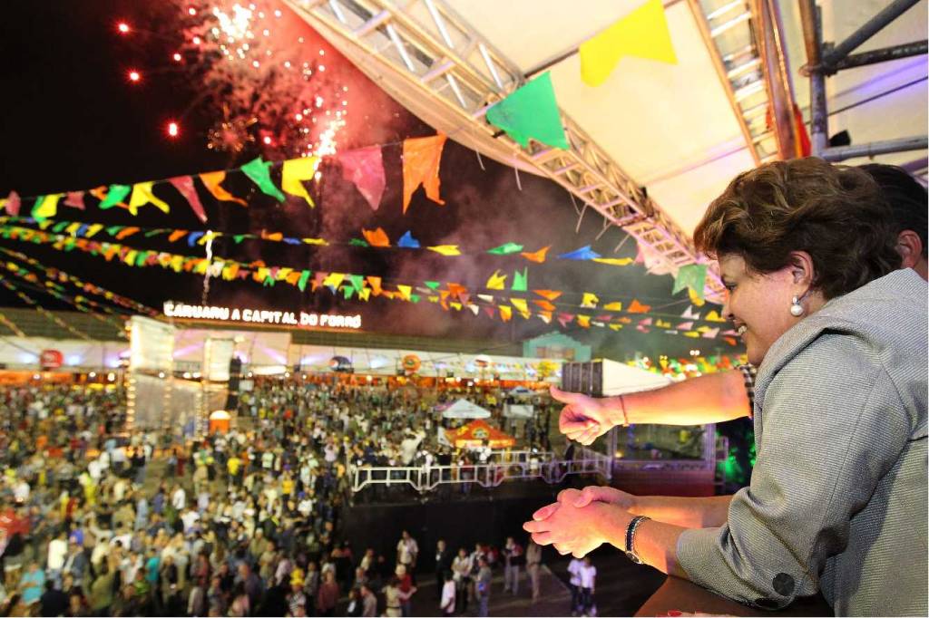 Vote na enquete (ou sugira outra opção): Qual dos sete pretendentes merece ser noivo de Dilma na quadrilha da festa junina no Alvorada que terá Lula como padrinho?