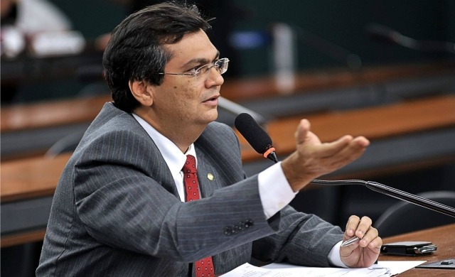 falvio dino roda viva