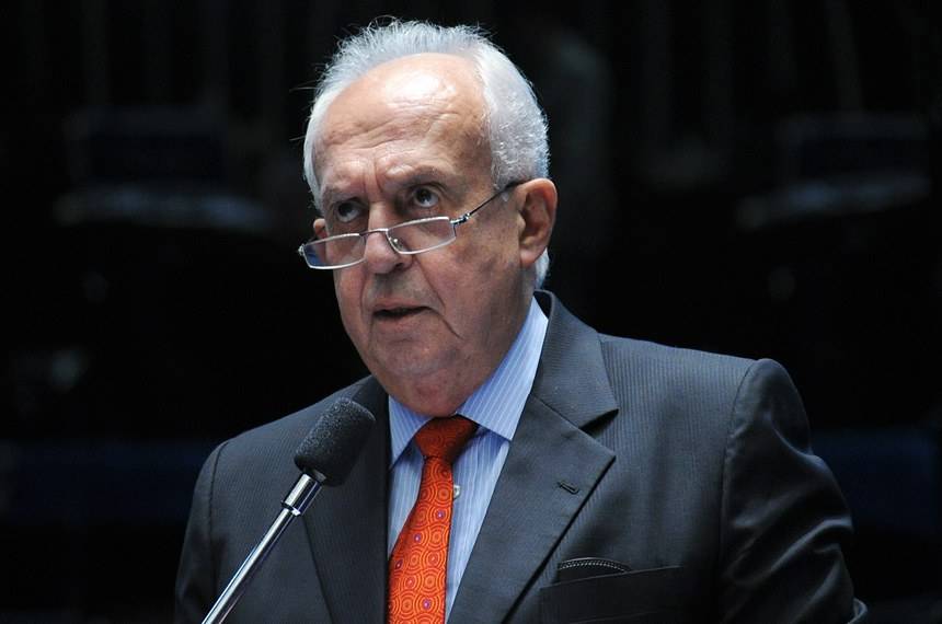 Com a chegada de senador do PSB, Jarbas pode perder espaço em PE